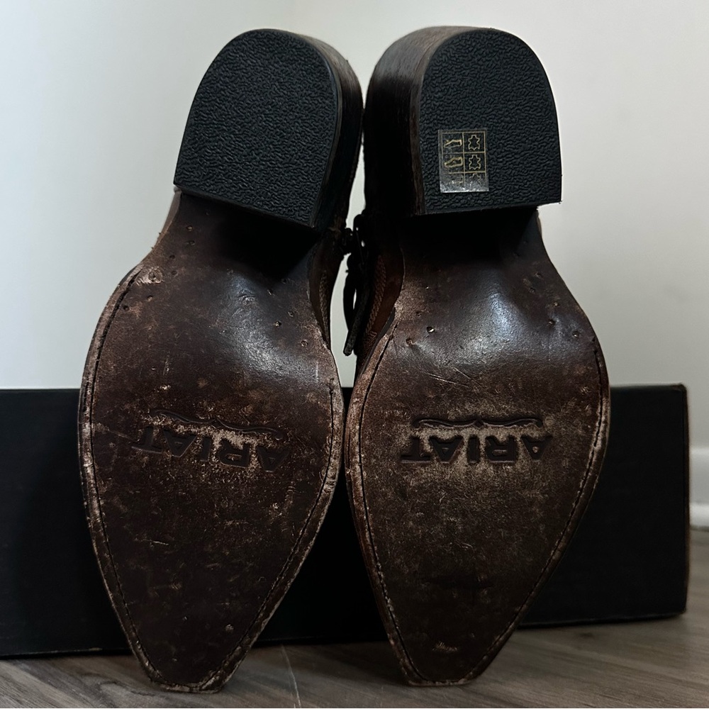 Ariat Brown Heeled Boots - Picture 13 of 14